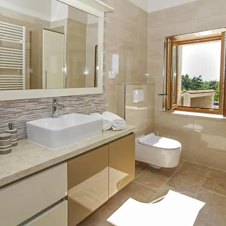 Marija In Pekici Villa Svetvinčenat